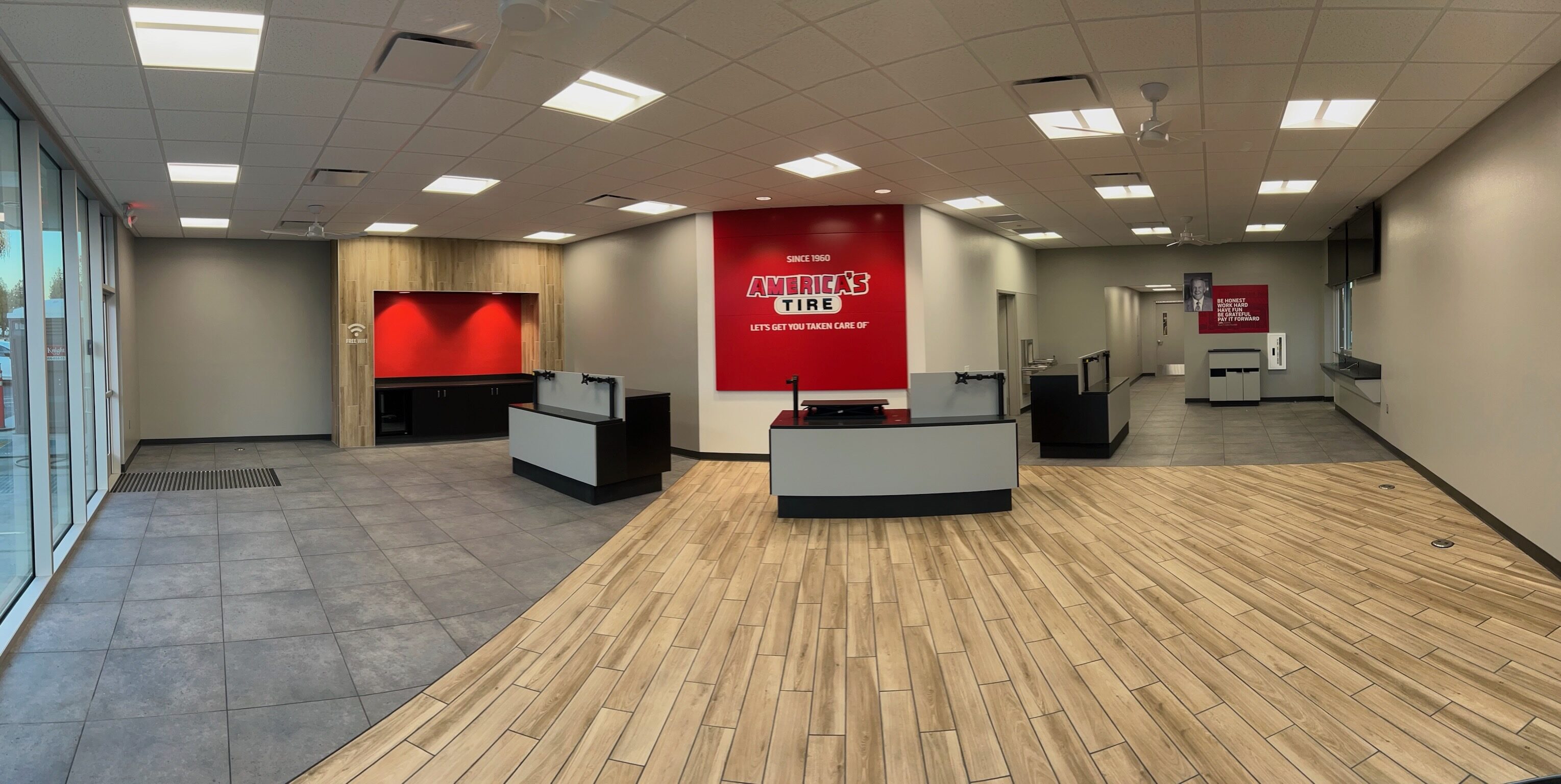 America's Tire lobby